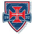 1932